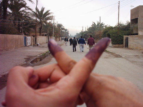 IraqtheModel photo of inked fingers 1-30-05.jpg