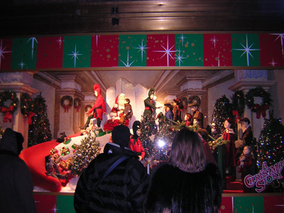 Santa tableau w pple 12-03.jpg